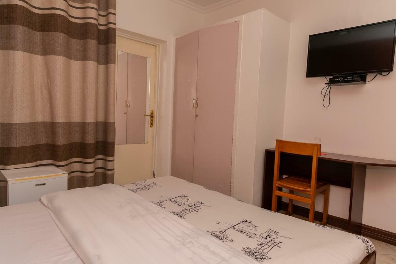 Perle Boutique Hotel Kigali Exterior photo