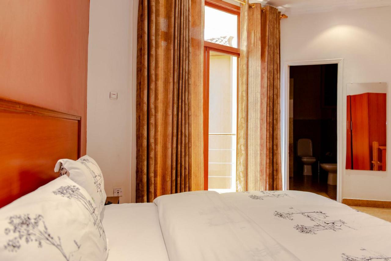 Perle Boutique Hotel Kigali Exterior photo