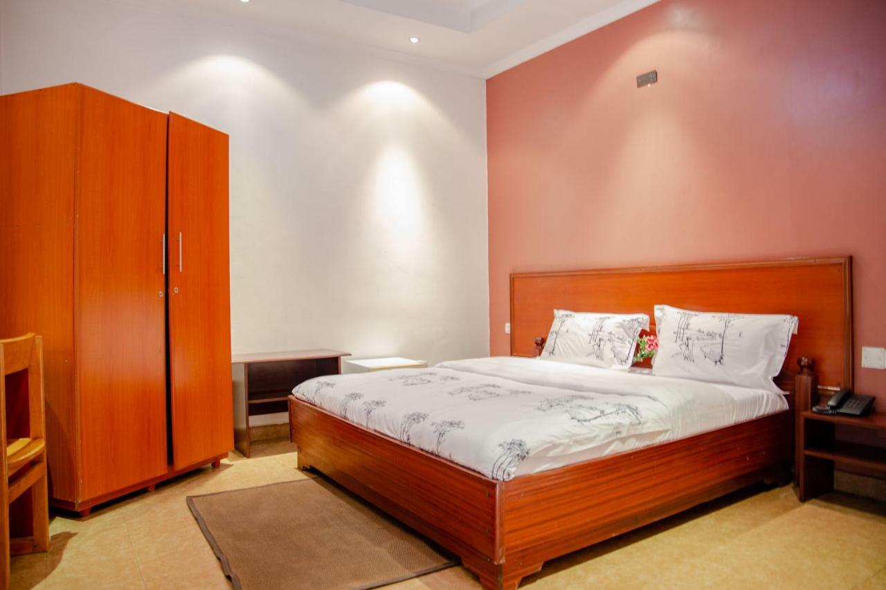 Perle Boutique Hotel Kigali Exterior photo
